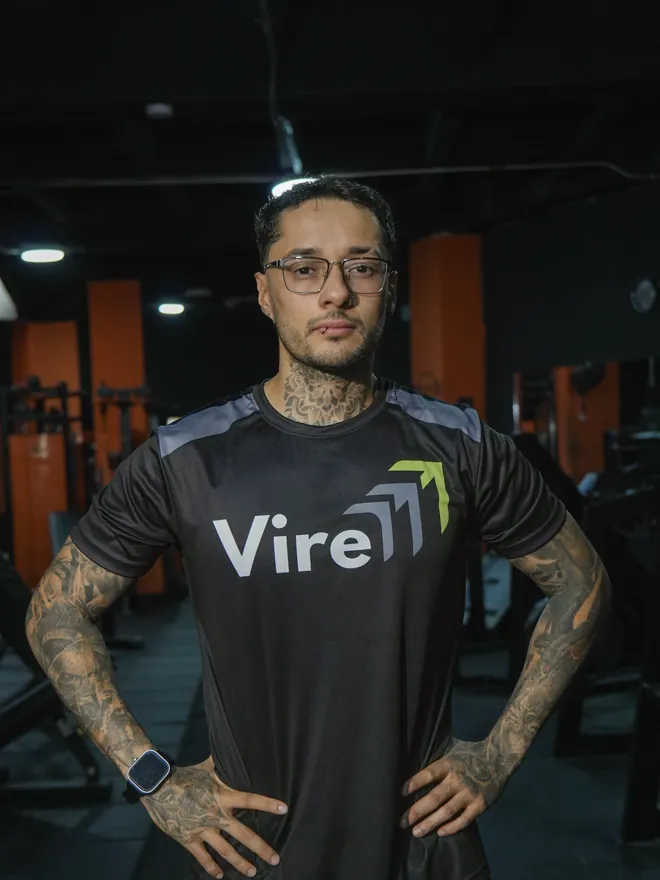 Juan Camilo Torres, entrenador personal y embajador de VIRE